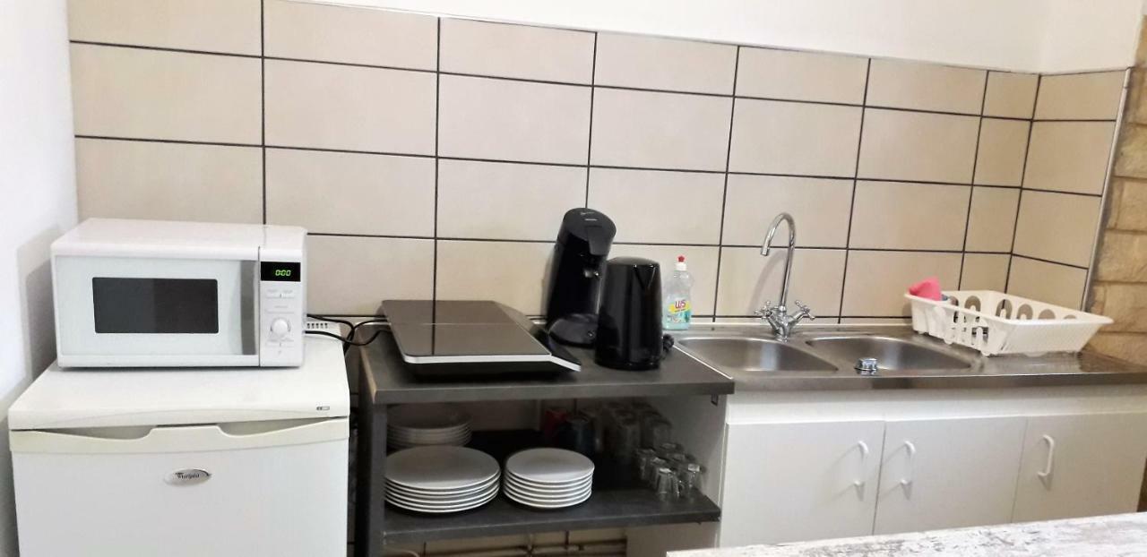 Comme Chez Soi